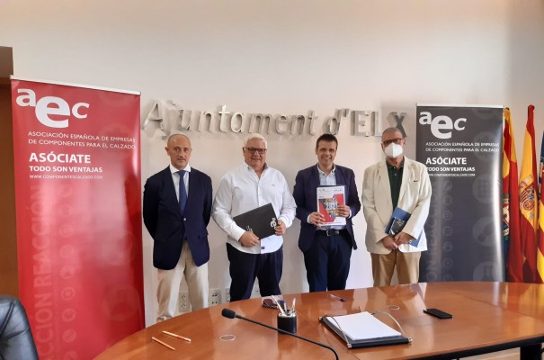 Elche apoya con 12.000 euros innovación, promoción y formación de firmas de componentes del calzado