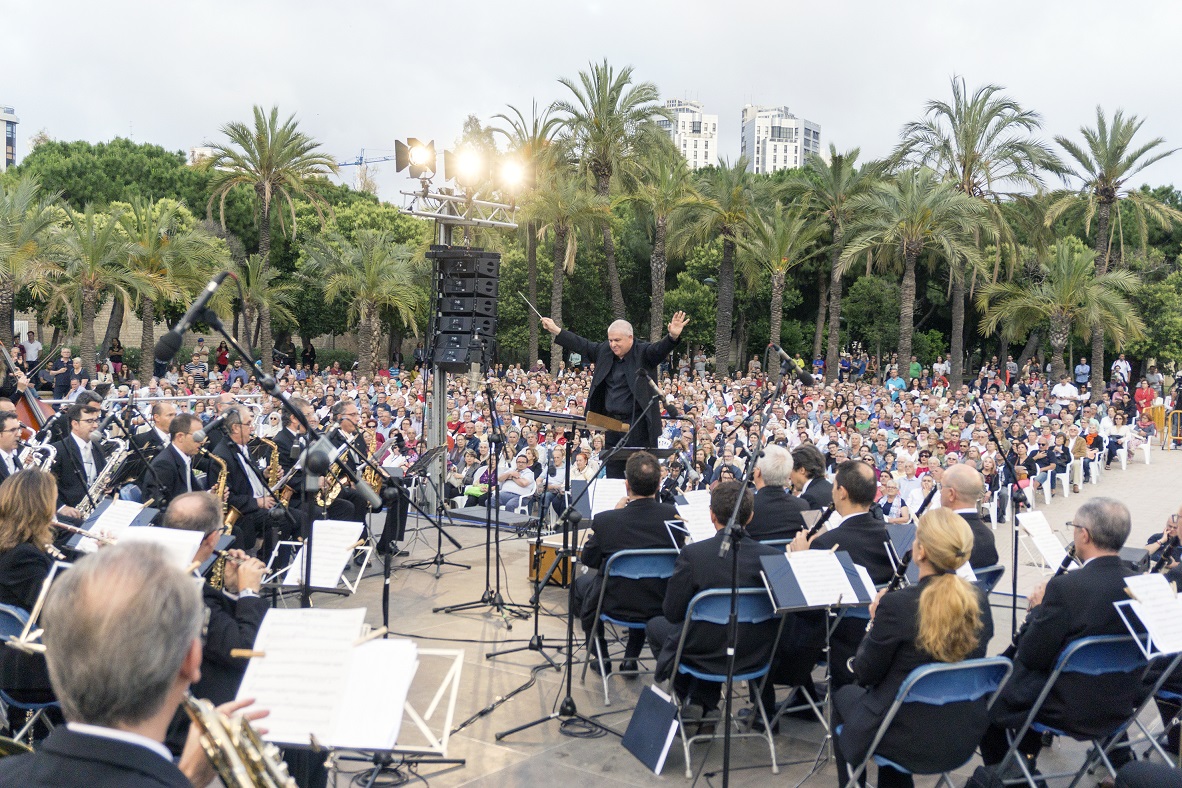 La Banda Municipal de València vuelve a sonar en los jardines del Palau

