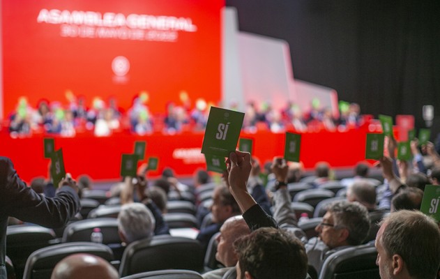La Asamblea de la RFEF aprueba el nuevo sistema retributivo de Rubiales
