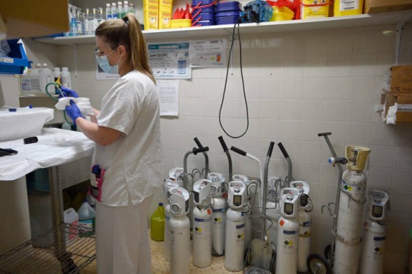 Un repunte de infectados por el hongo 'Cándida' evidencia la saturación del Hospital General