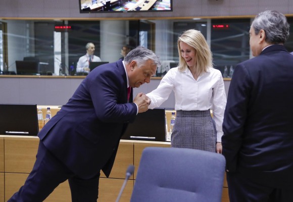 Los líderes de la UE permiten a Orban que Hungría quede fuera del embargo al petróleo ruso