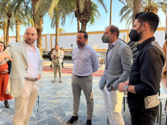 MC volverá a reclamar al Gobierno municipal una ordenanza que regule los pisos de uso turístico