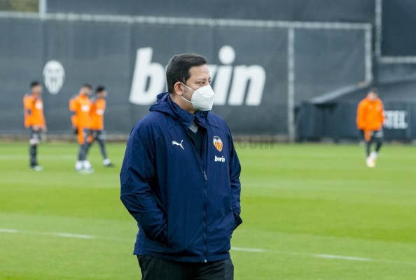Peter Lim destituye a Anil Murthy como presidente del Valencia CF