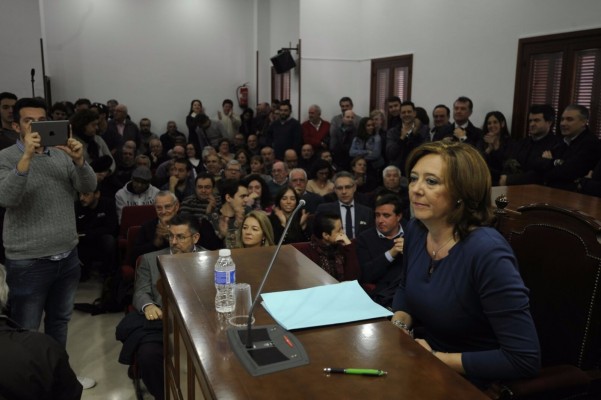María Gómez (PP), nueva alcaldesa de Almoradí con el voto de Ciudadanos