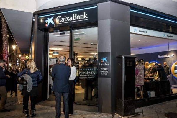 CaixaBank lanza OpenWealth para ser el primer banco nacional en ofrecer un 'multifamily office'