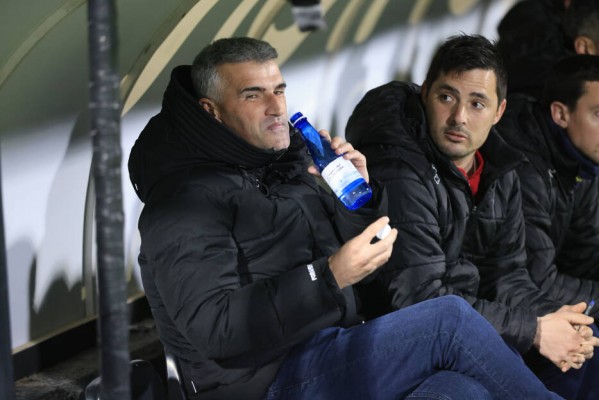 Parras alcanza los cien partidos en el Alcoyano sin tener seguro si seguirá
