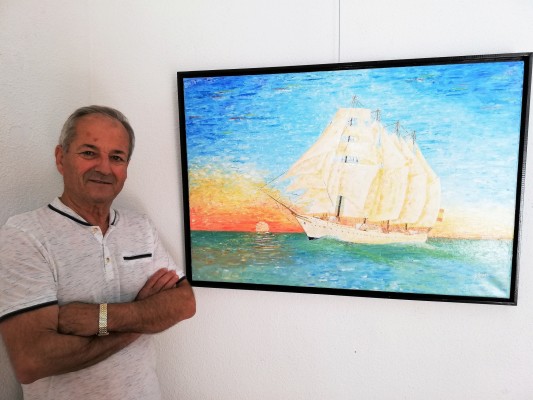 El pintor Antonio Aráez lleva sus 'Horizontes de agua' a la Casa Cayitas de Alcantarilla