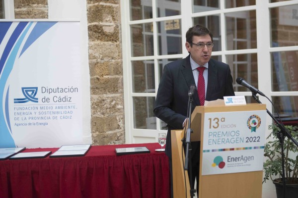 Grupo Enercoop recibe el premio EnerAgen 2022 por su comunidad energética COMPTEM

