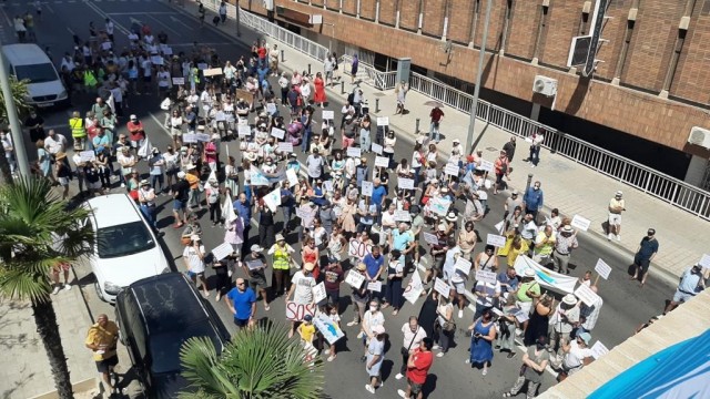 El PSOE exige a Barcala que arregle los desperfectos causados por los temporales en la Albufereta