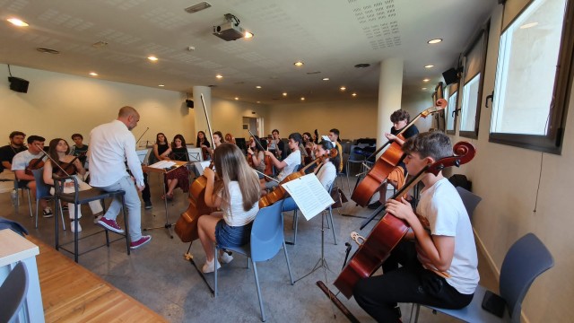 La Orquesta de Jóvenes de la Región pone el broche final a 'Los Domingos musicales' del Villegas