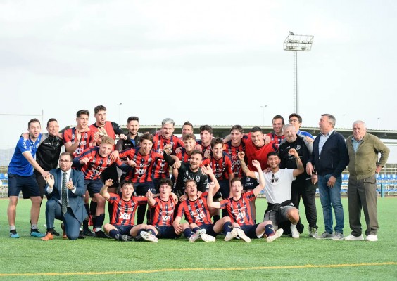 El Yeclano anuncia la renovación de nueve jugadores para competir en la Segunda RFEF