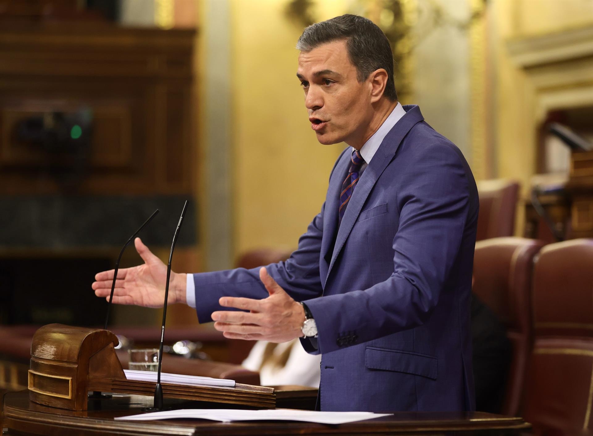Sánchez anuncia mayor control al CNI y vuelve a prometer la reforma de la ley de secretos

