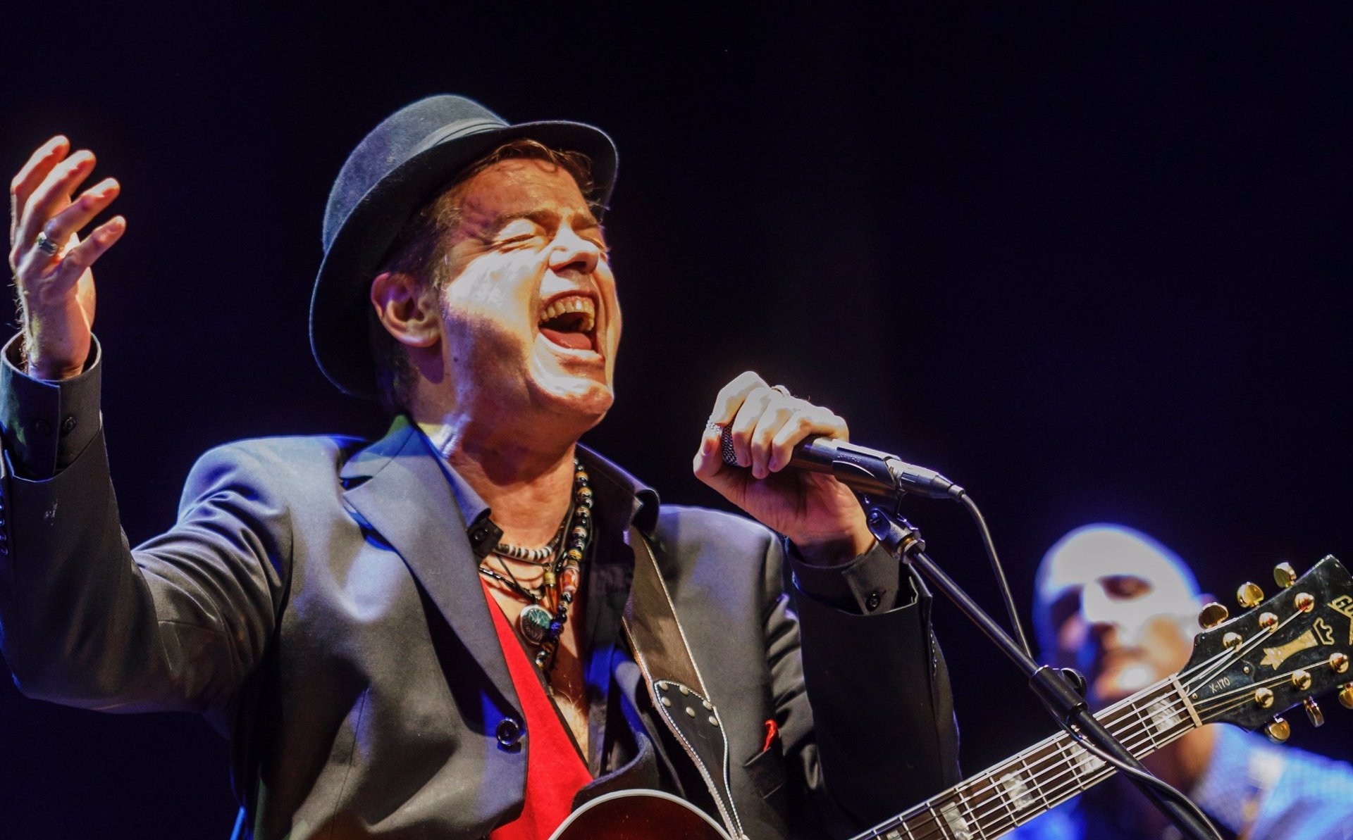 Juan Perro despliega su 'Libertad' en Sant Miquel dels Reis