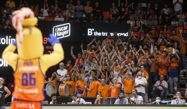 Valencia Basket sólo ganó uno de los nueve cruces al mejor de tres que empezó con derrota