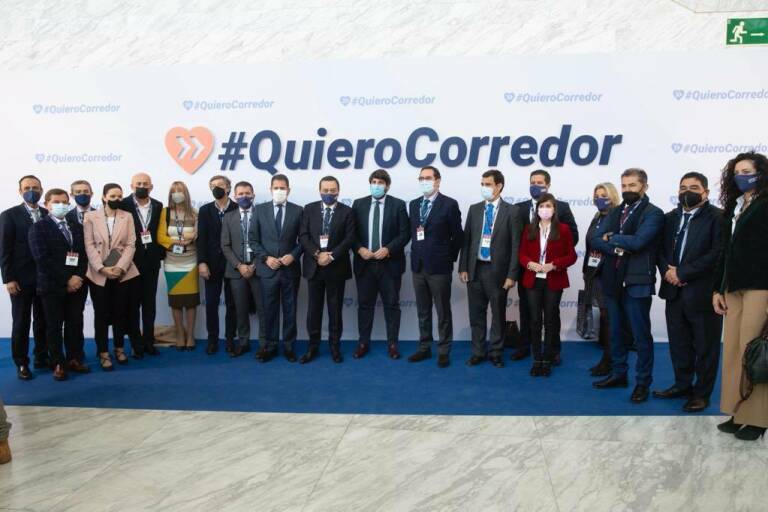 Una gran lona reivindicará el Corredor Ferroviario del Mediterráneo en Nueva Condomina