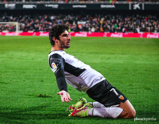 Gonçalo Guedes repite trofeo de Jugador 99.9 Plaza Radio en la temporada 2021-2022
