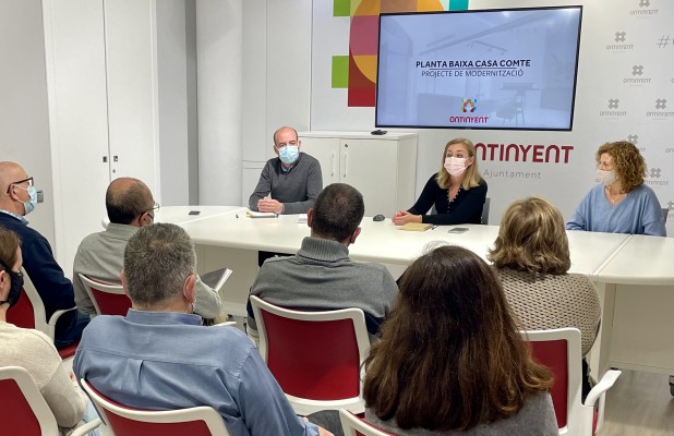 Ontinyent saca a concurso por 250.000 euros las obras de mejora de la planta baja del ayuntamiento