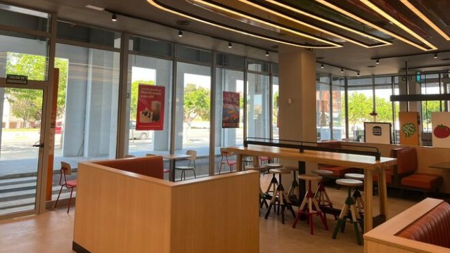 Burger King regresa al CC Mandarache con un nuevo restaurante de 300 metros cuadrados