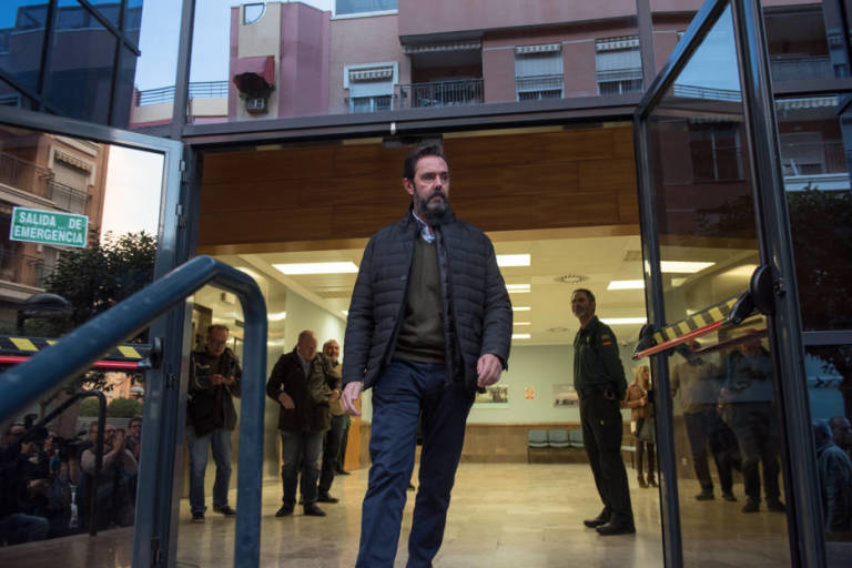 Miguel López sale del juzgado tras escuchar el veredicto de no culpabilidad, en 2019. Foto: RAFA MOLINA - 