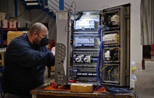 Los fondos europeos prometen una nueva vida a las pymes industriales de la Región 