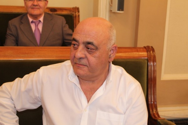 Vidal (Cs) advierte al Fadrell que Ángel Martínez debe elegir entre la banda de música o la docencia