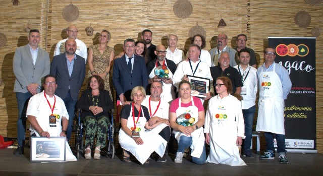 La Marina Alta triunfa en el concurso de Cocas de Oliva: Tasta’m de Ondara y Tapes la Xara, primer y tercer premio

