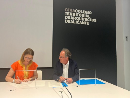 El Colegio de Arquitectos se suma a 'Alicante Futura' para fomentar la transformación digital