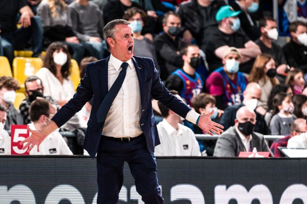 Porfirio Fisac y Pedro Martínez, candidatos al banquillo de Valencia Basket