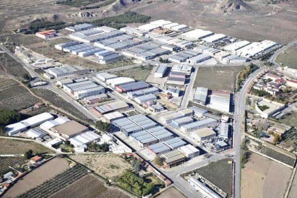 El PP denuncia que Villena lleva 4 años cobrando a las empresas una tasa por un servicio que no presta