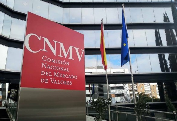 La CNMV multa a AF Corona Boreal, Serbal de Abantos y a Francisco Vaquero Reoyo