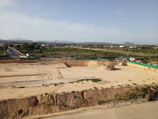 Los propietarios del antiguo Anexo del Martínez Valero piden al Elche 20 millones por el mismo