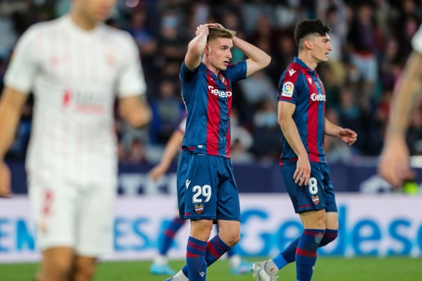 Goles en contra y la mala primera vuelta, un lastre demasiado pesado