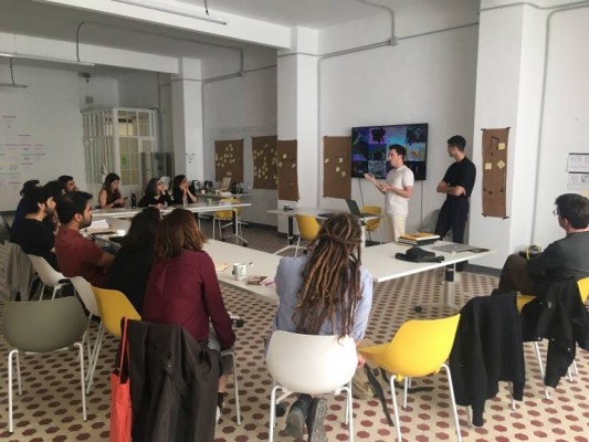 L'Ajuntament augmenta de cinc a set les Residències Artístiques en centres educatius