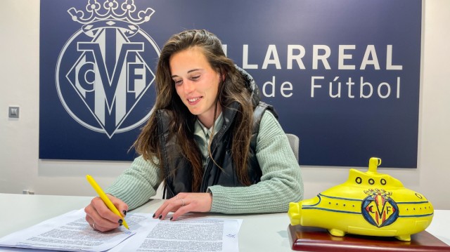 El Villarreal renueva a la guardameta Elena de Toro hasta 2024