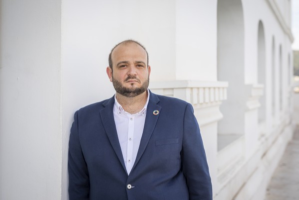 PSOE y FAVCAC se enzarzan en una disputa en la que Manuel Torres llama 