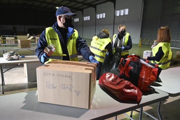 Castelló abre un punto de recogida de ayuda humanitaria en Tetuán 14 por la guerra en Ucrania

