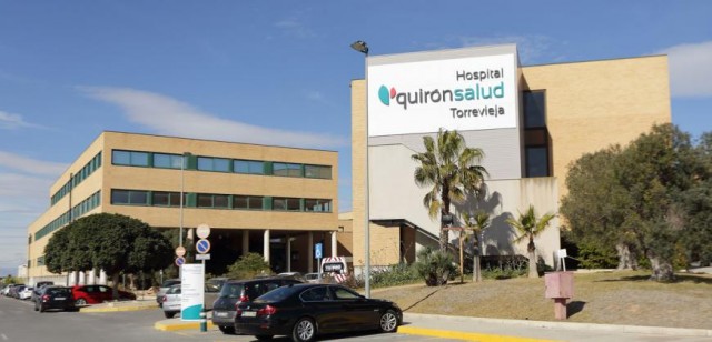 Rodolfo Martín Díaz y Ángeles Serna protagonizan la tercera entrevista de los “Encuentros a medida” para celebrar los 20 años de la Plataforma de Oncología Quirónsalud Torrevieja