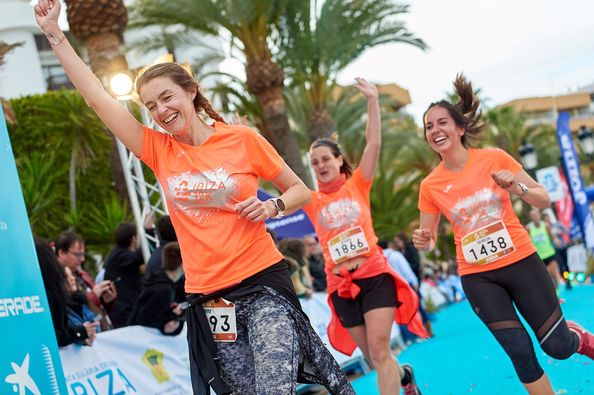 Más de la mitad del censo de la 12K del Santa Eulària
Ibiza Marathon son mujeres