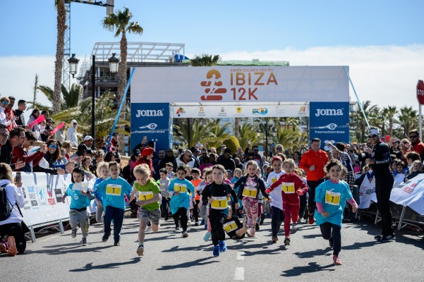 El Santa Eulària Ibiza Marathon completa su oferta deportiva con la Santa Eulària Ibiza Kids Run CaixaBank para los más pequeños