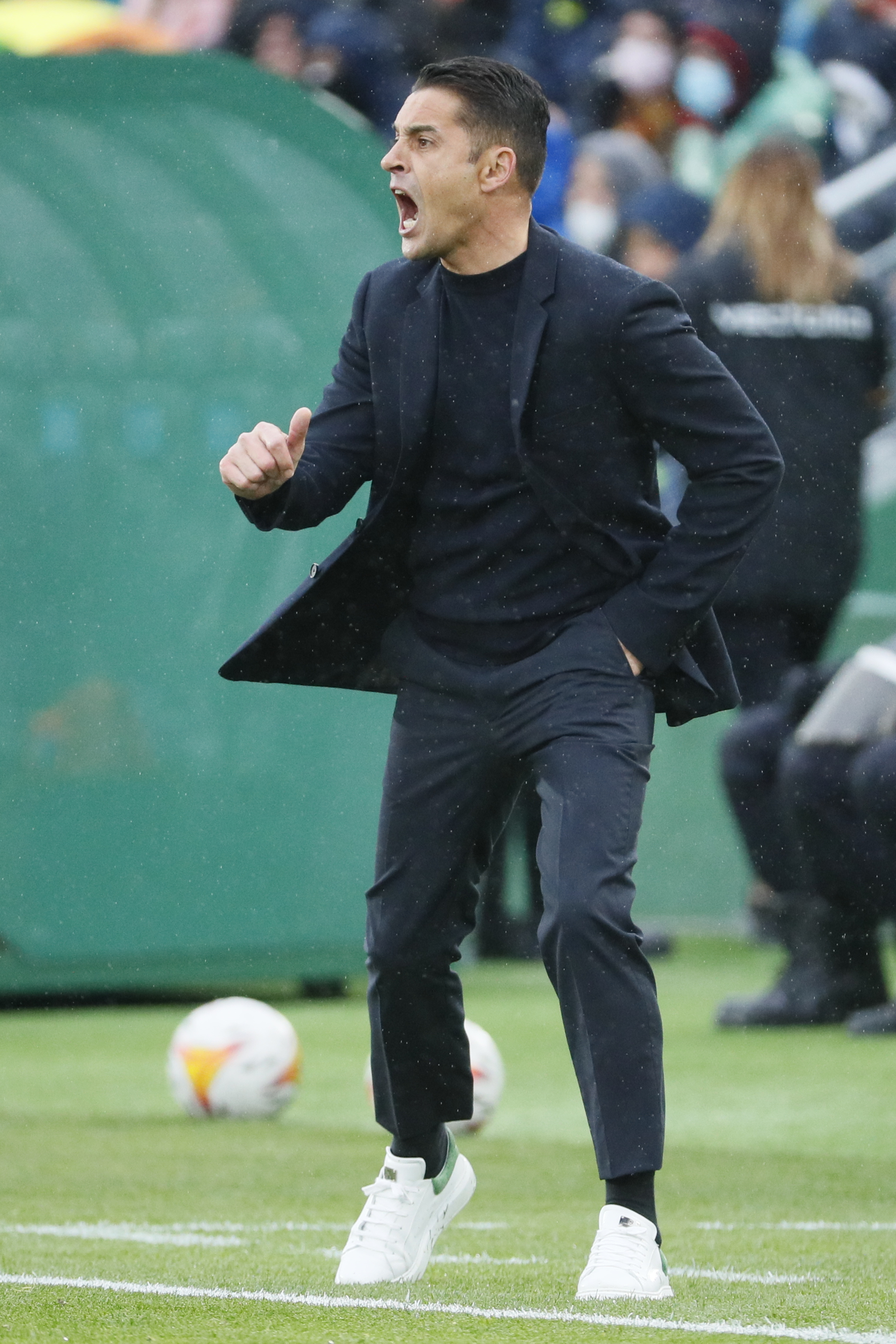 Francisco seguirá entrenando al Elche en la 2022/23