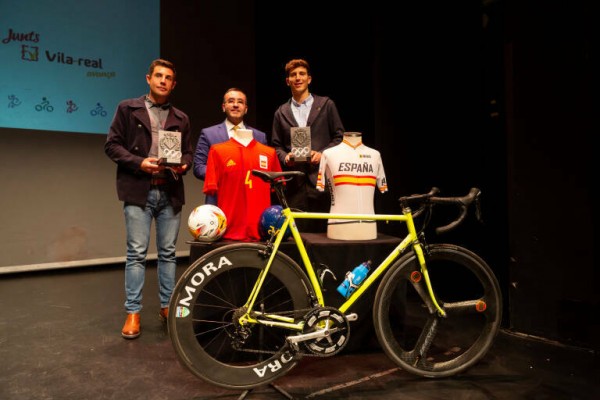 Sebastián Mora, Pau F. Torres y José Manuel Llaneza lucirán la medalla de oro de Vila-real