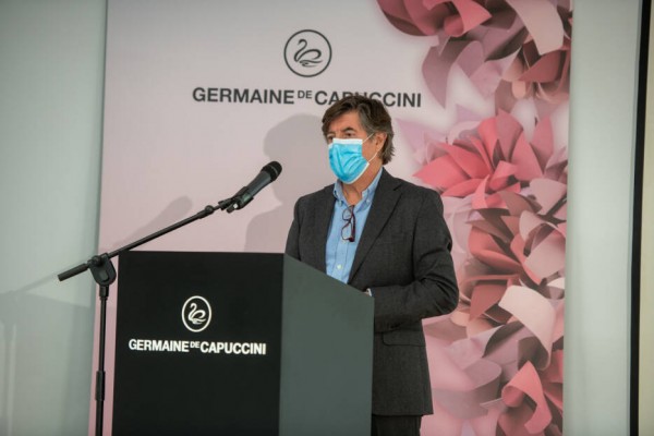Germaine de Capuccini capea los cierres y gana 2 millones pese a vender un 20% menos
