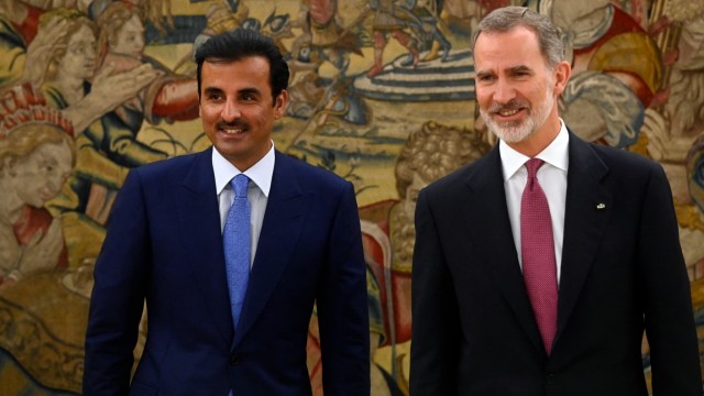 Entre reyes y emires