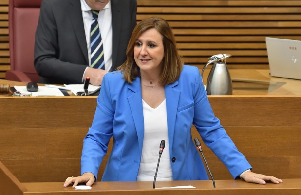 Rosa Pérez apretó a los consellers para que no se 'borren' de Les Corts y evitó una regañiña oficial 