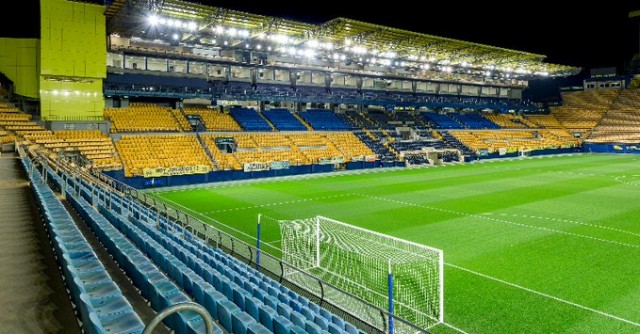El Villarreal empezará la semana próxima a repartir los asientos del estadio
