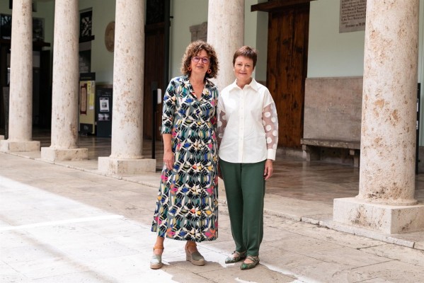 Josefina Bueno inicia una ronda de contactos con los rectores de las universidades