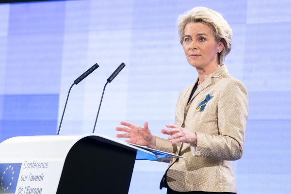 Bruselas llevará a España al TUE si en dos meses no cumple con la norma de sanciones penales a abusos de mercado