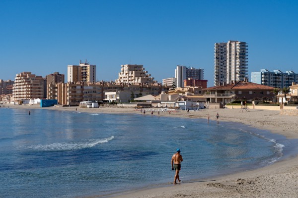 El proyecto de un paseo marítimo entre la gola de Marchamalo y El Galúa busca financiación en Europa