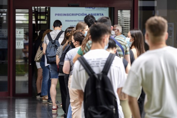 Las universidades públicas valencianas, inquietas por el plan de financiación: 