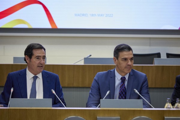 Sánchez dice que el Gobierno aprobará la próxima semana el Perte de microchips y semiconductores